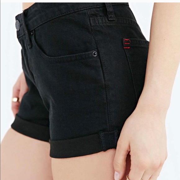 BDG Mid Rise SHORTIE Black Jean Short - Picture 3 of 7